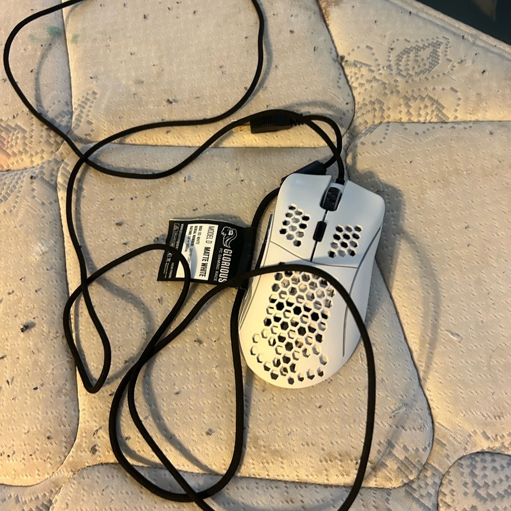 Glorious model d gaming mouse
